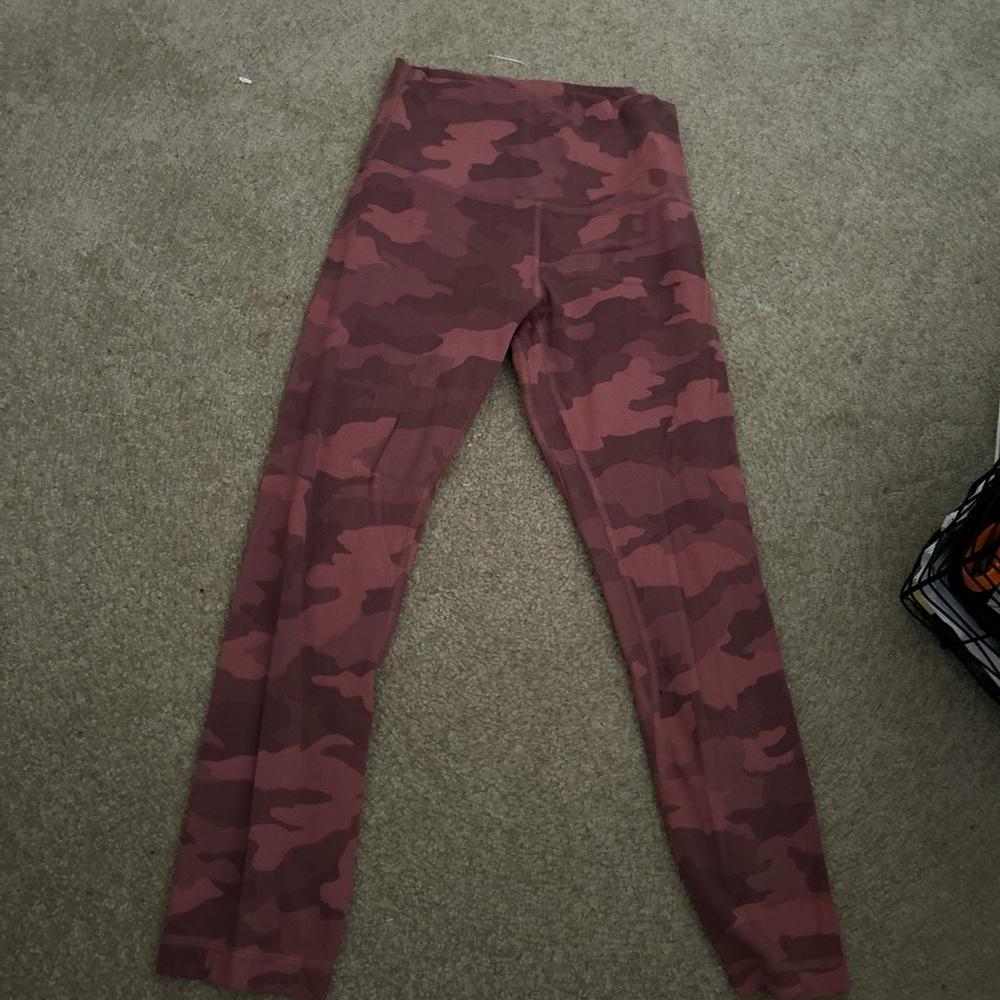 Lululemon Athletica Burgundy Camouflage Leggings